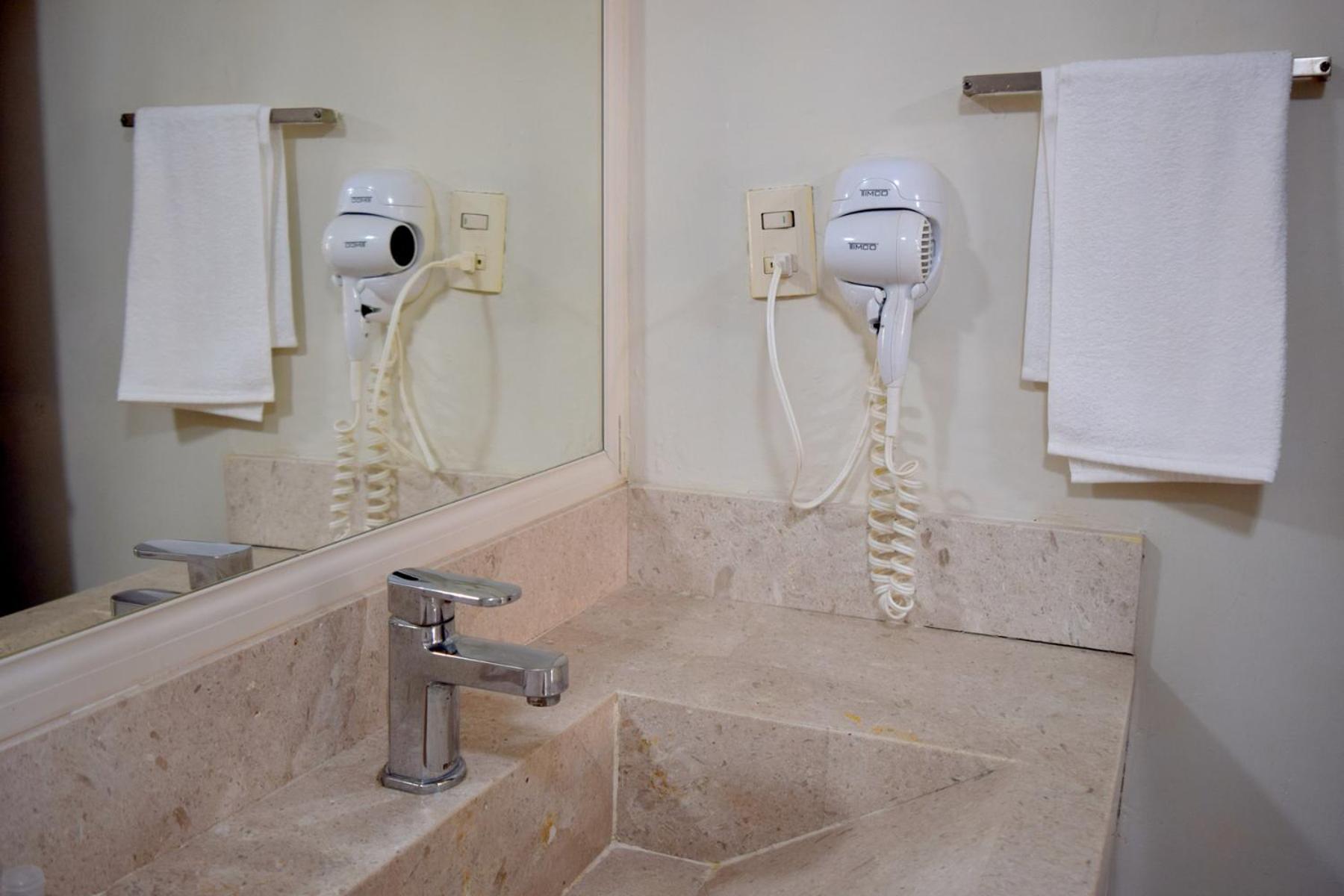 Hotel San Ignacio Inn Torreón Εξωτερικό φωτογραφία