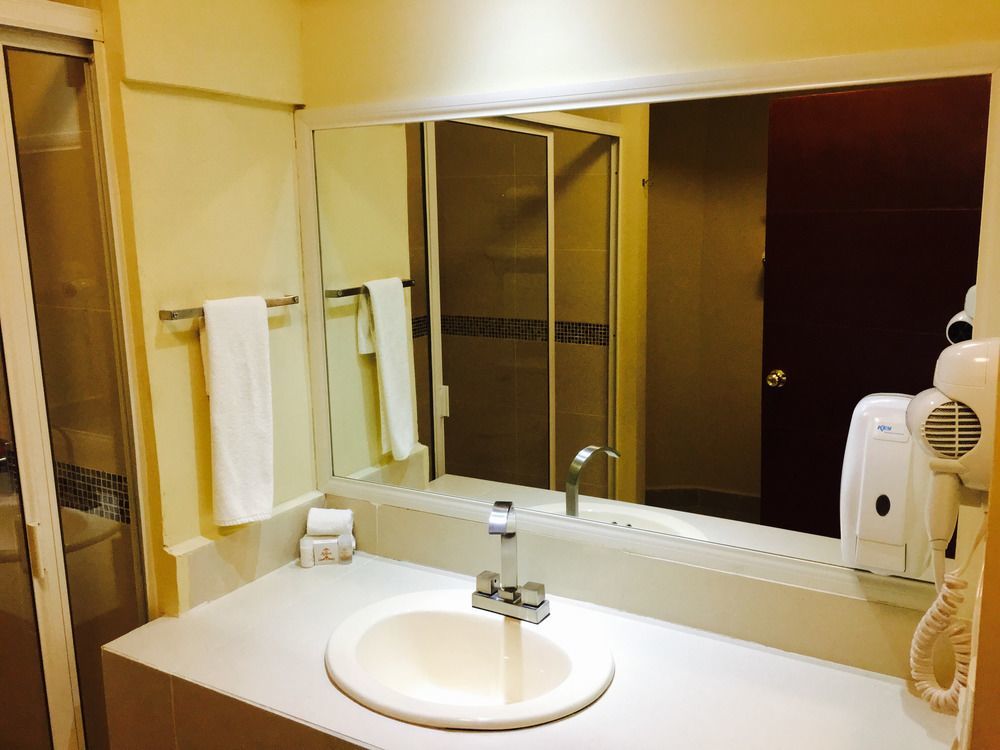 Hotel San Ignacio Inn Torreón Εξωτερικό φωτογραφία
