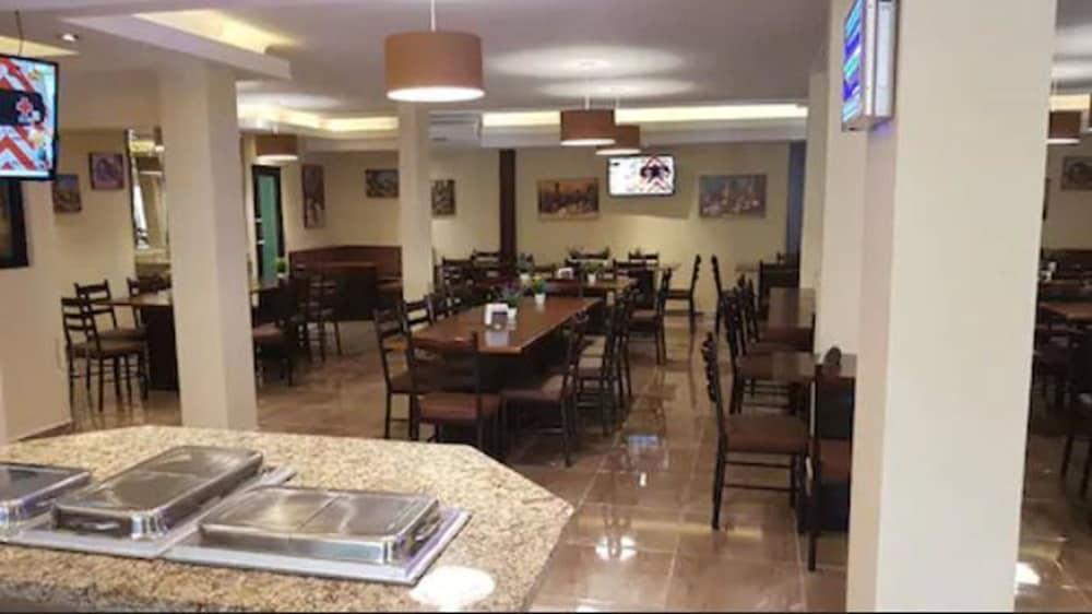 Hotel San Ignacio Inn Torreón Εξωτερικό φωτογραφία